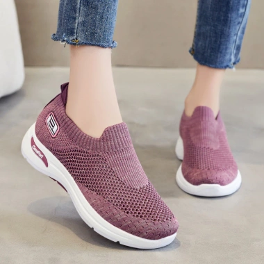 Giày sneaker nữ thời trang, thể thao không dây - Giá chỉ 1.235.000đ, giảm 22% 7