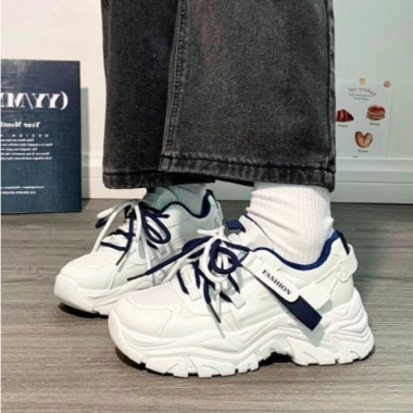 Giày sneaker nữ trắng đế cao 6cm chắc chắn, video chất lượng, tặng vớ miễn phí – N Shoes 824.500₫ 10