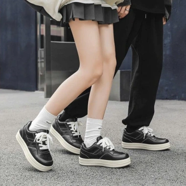 Giày sneaker thể thao nam nữ Enter Dragon Black Top 2.026 Vân rồng 3D, giá 412.500₫ 5 Giày sneaker thể thao nam nữ Enter Dragon Black Top 2.026 Vân rồng 3D, giá 412.500₫ 5