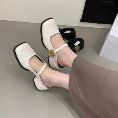 Giày sục búp bê Mary Jane hở gót mũi vuông khóa kim loại Xu hướng 2.024 giảm giá 23% chỉ 320.000₫ 5