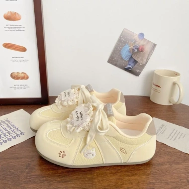 Giày Tập Luyện Thể Thao Preppy Mùa Xuân 2.026 Ren Nông Miệng Tròn Mũi Đế Bằng SKRR - 380k