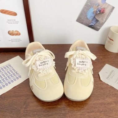 Giày Tập Luyện Thể Thao Preppy Mùa Xuân 2.026 Ren Nông Miệng Tròn Mũi Đế Bằng SKRR - 380k 6 Giày Tập Luyện Thể Thao Preppy Mùa Xuân 2.026 Ren Nông Miệng Tròn Mũi Đế Bằng SKRR - 380k 6