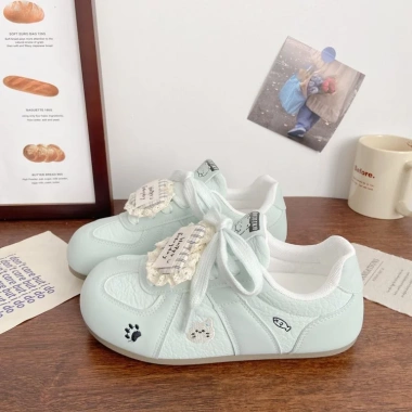 Giày Tập Luyện Thể Thao Preppy Mùa Xuân 2.026 Ren Nông Miệng Tròn Mũi Đế Bằng SKRR - 380k
