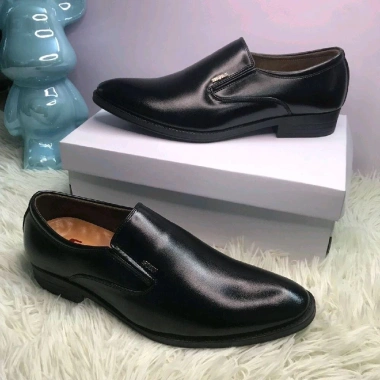 Giày Tây Nam Công Sở Da Bò, Đế Cao Su Mềm Mại, Khâu Chắc Chắn - 209.000₫