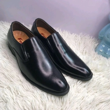 Giày Tây Nam Công Sở Da Bò, Đế Cao Su Mềm Mại, Khâu Chắc Chắn - 209.000₫
