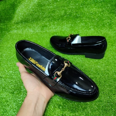 Giày tây nam da bóng khóa vàng thời trang trẻ trung Hàn Quốc - Giá 199.000₫ 4 Giày tây nam da bóng khóa vàng thời trang trẻ trung Hàn Quốc - Giá 199.000₫ 4