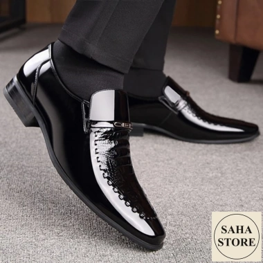 Giày tây nam vân da cá sấu SAHA123 size 45-48, đen bóng, không dây, công sở Hàn Quốc
