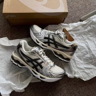 Giày Thể Thao Asic Gel Kayano 14 Cream Black - Chạy Bộ, Gym Nam Nữ, Full Box, Giá 2.15 Triệu 4
