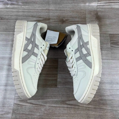 Giày thể thao Asics Court Mz nam nữ: Đế nhẹ thoáng khí, giảm giá 510k 4
