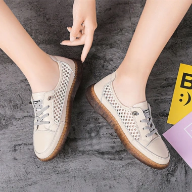 Giày Thể Thao Da Bò Nữ Thoáng Khí Mùa Hè AG247 Sneaker Cá Tính Dễ Phối Đồ Giá 394.020 VND 11 Giày Thể Thao Da Bò Nữ Thoáng Khí Mùa Hè AG247 Sneaker Cá Tính Dễ Phối Đồ Giá 394.020 VND 11
