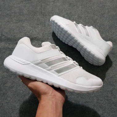Giày thể thao nam nữ đen và trắng full size 35-39, free ship, giá chỉ 360.000đ