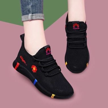 Giày Thể Thao Nữ Bông Thoáng Lỗ Cúc Free Ship - 2 Màu Đỏ/Tím Giá Rẻ 590k 8