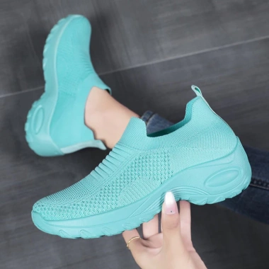 Giày Thể Thao Nữ Tăng Chiều Cao Siêu Nhẹ Mạng Lưới Thoáng Khí Xỏ Ngón Màu Trơn 612.500 VND 8