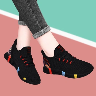 Giày Thể Thao Sneaker Nữ Vải Mới Đế Siêu Êm - Free Ship, Giá 295k Giảm 15% 3