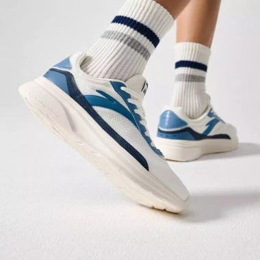 Giày thể thao sneakers A.ta đế nhẹ màu trắng xanh - Siêu thoải mái, giá 435.000đ