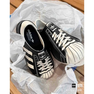 Giày thời trang ADIFOM Superstar Graffiti Black chính hãng - 1.86 triệu, giảm 17%
