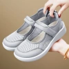 Giày Thuyền Nữ Đế Bằng Khóa Dán Thoáng Khí Màu Đồng - Giá Ưu Đãi 639.500₫ 8