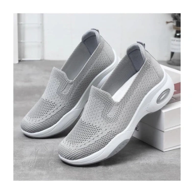 Giày Thuyền Nữ Không Dây Chống Trơn Trượt, Đế Cao Thoáng Khí, Thoải Mái - Giá 1.249.000₫ 5