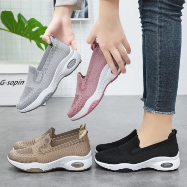 Giày Thuyền Nữ Thoáng Khí Chống Mòn Đế Tăng Chiều Cao Không Dây - Giá 624.500 VNĐ 7