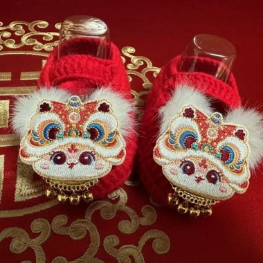 Giày trẻ em đầu hổ dệt tay nguyên chất 2.025 - Mùa đông cho bé, giá ưu đãi 269.774 VND 3 Giày trẻ em đầu hổ dệt tay nguyên chất 2.025 - Mùa đông cho bé, giá ưu đãi 269.774 VND 3