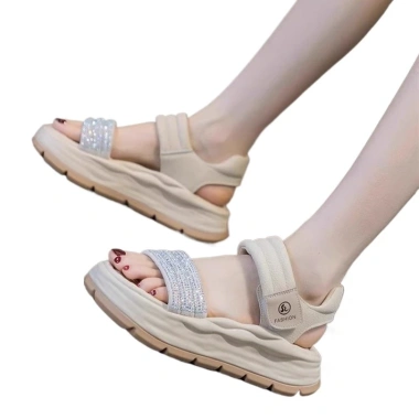 Giày Xăng Đan Bé Gái 2.025 Thời Trang Hàn Quốc, Đế Mềm Chống Trơn Trượt, Giá 284.972 VND