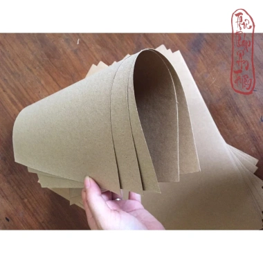 Giấy Xi Màng 10 tờ Bìa Kraf Nhật nâu mặt A4 - Thiệp quà, miễn phí vận chuyển 3 Giấy Xi Màng 10 tờ Bìa Kraf Nhật nâu mặt A4 - Thiệp quà, miễn phí vận chuyển 3