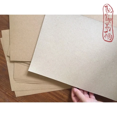 Giấy Xi Màng 10 tờ Bìa Kraf Nhật nâu mặt A4 - Thiệp quà, miễn phí vận chuyển 4 Giấy Xi Màng 10 tờ Bìa Kraf Nhật nâu mặt A4 - Thiệp quà, miễn phí vận chuyển 4