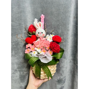 Giỏ hoa & chậu hoa len handmade - Quà tặng ý nghĩa, giảm 16% - Chỉ 280.000đ