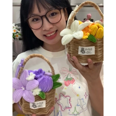 Giỏ hoa kẽm nhung Set tự làm - Sang trọng, giá 50.000₫, dùng trang trí và làm quà tặng 2 Giỏ hoa kẽm nhung Set tự làm - Sang trọng, giá 50.000₫, dùng trang trí và làm quà tặng 2