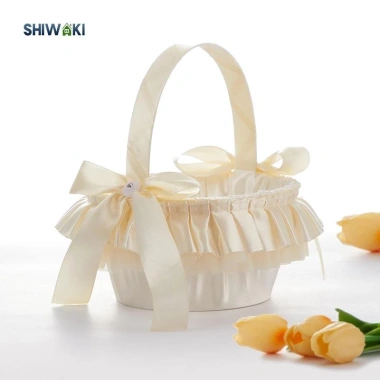 Giỏ hoa Satin cưới và kỷ niệm sang trọng, giá chỉ 111.100đ, giảm tới 21%