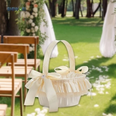 Giỏ hoa Satin cưới và kỷ niệm sang trọng, giá chỉ 111.100đ, giảm tới 21% 6 Giỏ hoa Satin cưới và kỷ niệm sang trọng, giá chỉ 111.100đ, giảm tới 21% 6