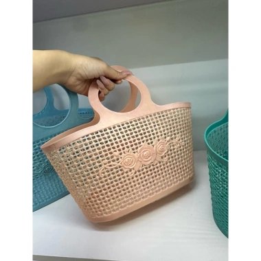 Giỏ nhựa lỗ tròn hoa nổi - Giỏ đi chợ tiện lợi, đựng đồ, giá chỉ 29.000đ 2