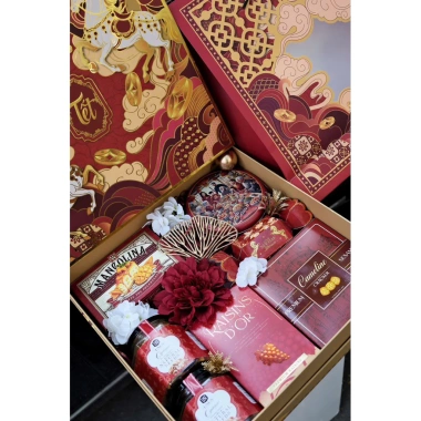 Giỏ quà Tết 2.026 Set M18 Hộp Phi Mã - Giảm giá 22% chỉ 770.000₫