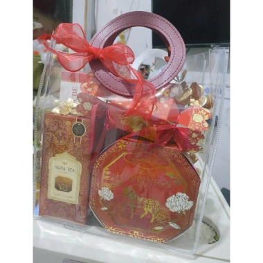 Giỏ Quà Tết An Khang - Táo Trà, Bánh Kẹo Đầy Đủ, Biểu Tặng Sang Trọng, Giảm 21% 6