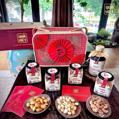 Giỏ quà Tết mây tre đan Thịnh Vượng - Hạt dinh dưỡng cao cấp, giảm 19% - Quà Việt