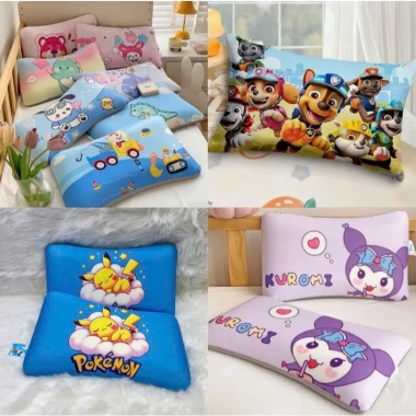Gối cao su hoạ tiết hoạt hình vui nhộn cho bé 2‑10 tuổi, KT30x50cm – Đi học, du lịch, giá chỉ 160.000₫