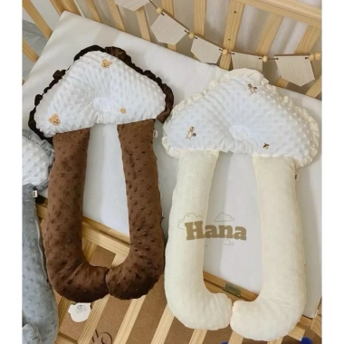 Gối chữ U cho trẻ sơ sinh nhung mềm mịn, chống giật mình - Giá 149.000 VND (Giảm từ 178.800 VND)