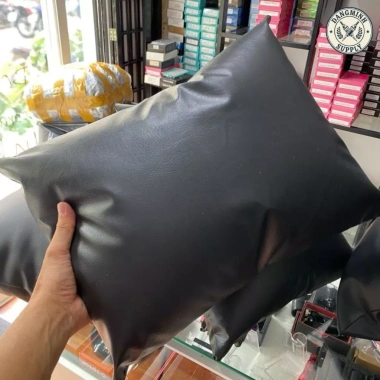 Gối Da Phun Xăm Nhám Cao Cấp 40x45cm Nhồi Bông Đàn Hồi Êm Ái Giá Ưu Đãi 130.000 VND