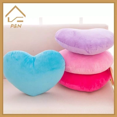 Gối hình trái tim mềm mại - Gối ngủ, trang trí phòng khách, quà Valentine, đệm sofa 40.284₫