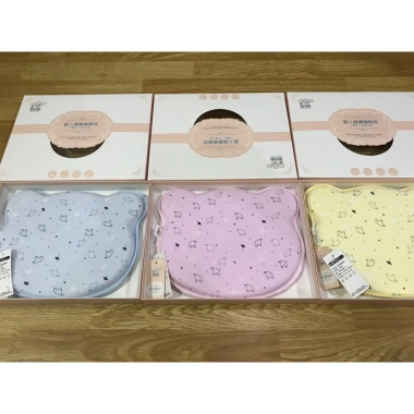 Gối lõm cao su non cho bé 0-36 tháng - Chống bẹp đầu, an toàn, giảm giá 20% - 90.300₫ Gối lõm cao su non cho bé 0-36 tháng - Chống bẹp đầu, an toàn, giảm giá 20% - 90.300₫