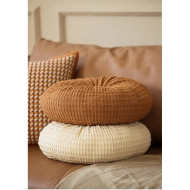 Gối lớn thoải mái, nhẹ sang trọng phong cách retro, nhiều kiểu, giá 140.281₫ 3 Gối lớn thoải mái, nhẹ sang trọng phong cách retro, nhiều kiểu, giá 140.281₫ 3