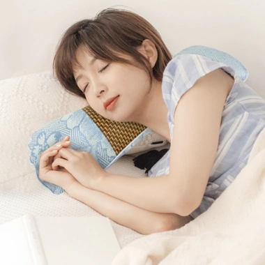 Gối Ngải Cứu Giảm Đau Cổ Vai Gáy, Thoáng Mát, Ngủ Ngon Hàng Loại 1 101.199 VND