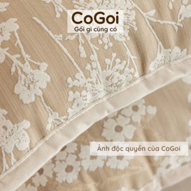 Gối sofa họa tiết hoa thêu cao cấp, vỏ tựa lưng Serene, giảm còn 127.000₫ (giá gốc 158.750₫)