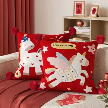 Gối Sofa Pony Đỏ Dễ Thương Đệm lưng, trang trí phòng khách, lễ hội năm mới, 131k