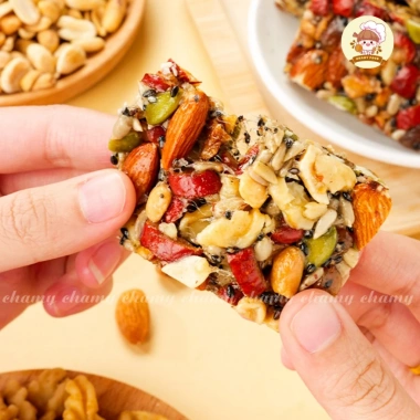 Granola Chamy Food – Bánh Ngũ Cốc Mix Hạt Dinh Dưỡng Healthy, Giá 119.000đ