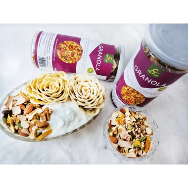Granola hạt macca 500g – Ngũ cốc ăn kiêng giảm cân, thơm ngon, dinh dưỡng, chỉ 150.000₫