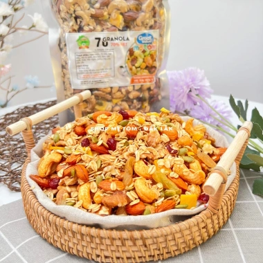 Granola hạt, trái cây sấy 70% + yến mạch 30% mật ong không đường - Xuất hoá đơn - 80k