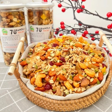 Granola hạt, trái cây sấy 70% + yến mạch 30% mật ong không đường - Xuất hoá đơn - 80k