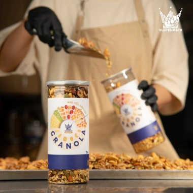 Granola Ngũ Cốc Siêu Hạt Premium 500g 10% Yến Mạch Vua Yến Mạch Giá 249.000đ 4 Granola Ngũ Cốc Siêu Hạt Premium 500g 10% Yến Mạch Vua Yến Mạch Giá 249.000đ 4