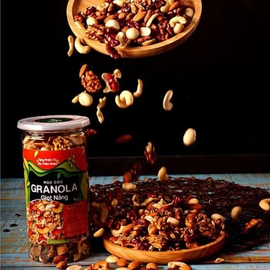 Granola Siêu Hạt 500g Ăn Kiêng, Không Đường – Eat Clean, Thích Hợp Gym – 70.000₫